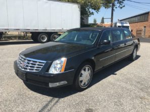 2010 CADILLAC SUPERIOR SIX DOOR USED FUNERAL LIMOUSINE
