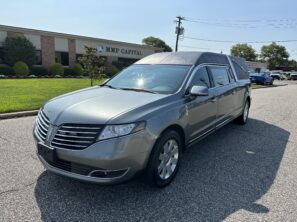 2019 LINCOLN FEDERAL FUNERAL COACH