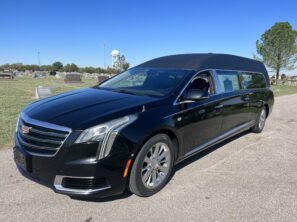 2018 CADILLAC LIMO STYLE WINDOW FUNERAL COACH