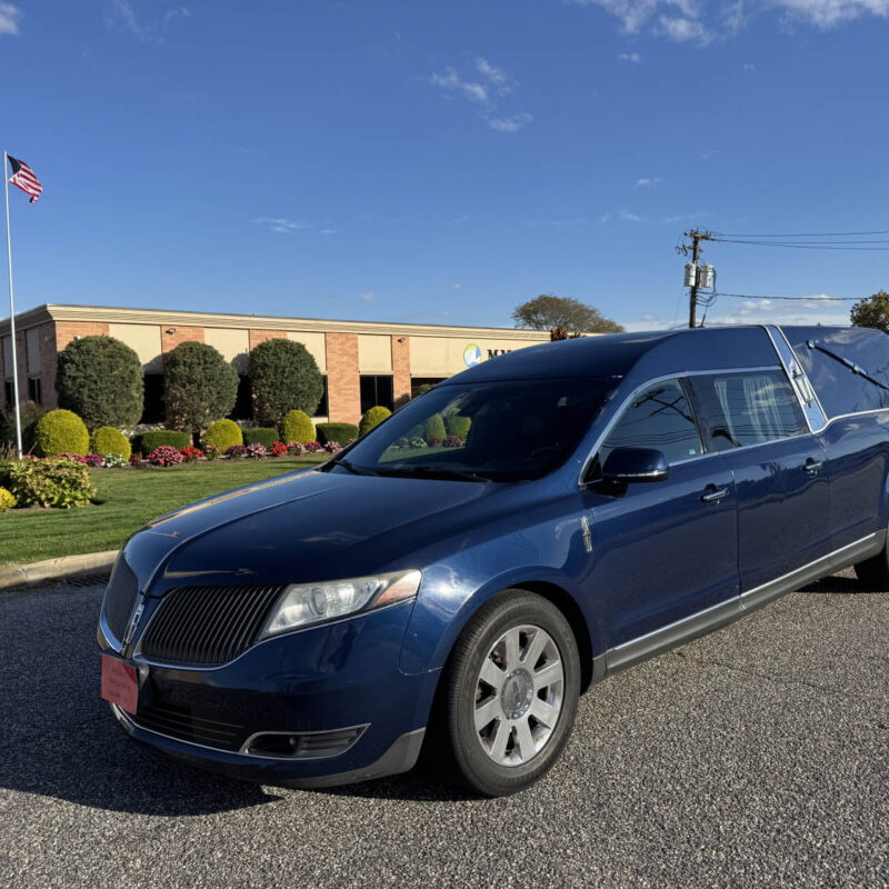 LINCOLN MKT FUNERAL COACH