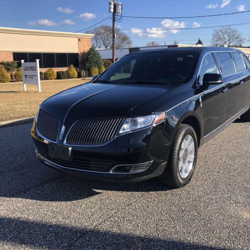 LINCOLN MKT S&S SIX DOOR FUNERAL LIMOUSINE
