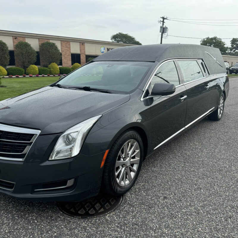 CADILLAC PLATINUM PHOENIX FUNERAL COACH
