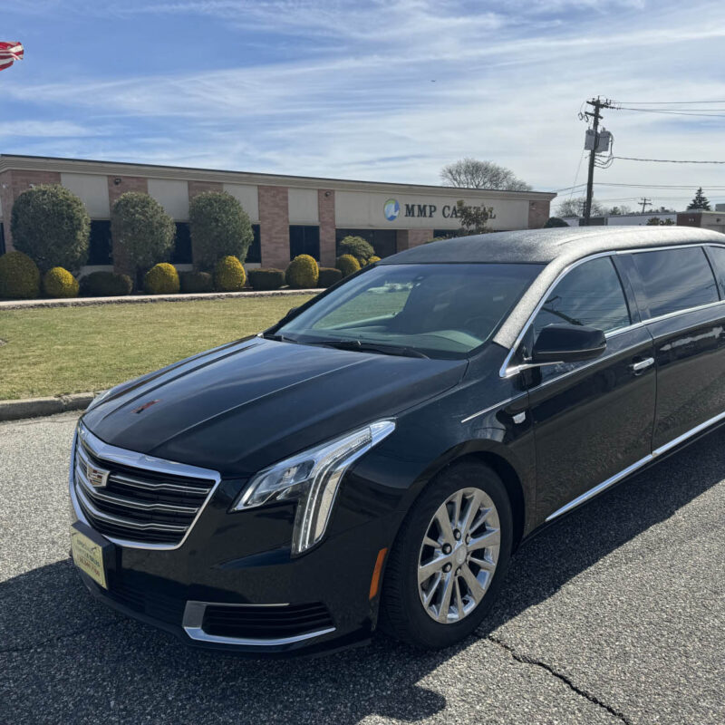 CADILLAC FEDERAL RAISED ROOF SIX DOOR FUNERAL LIMOUSINE