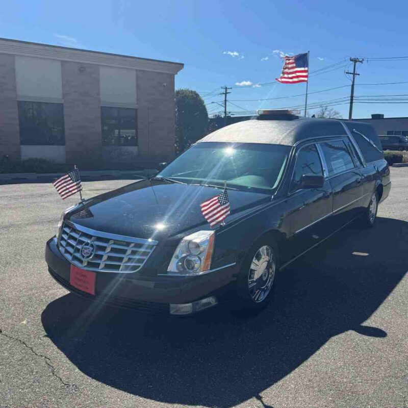 CADILLAC EAGLE ULTIMATE FUNERAL COACH